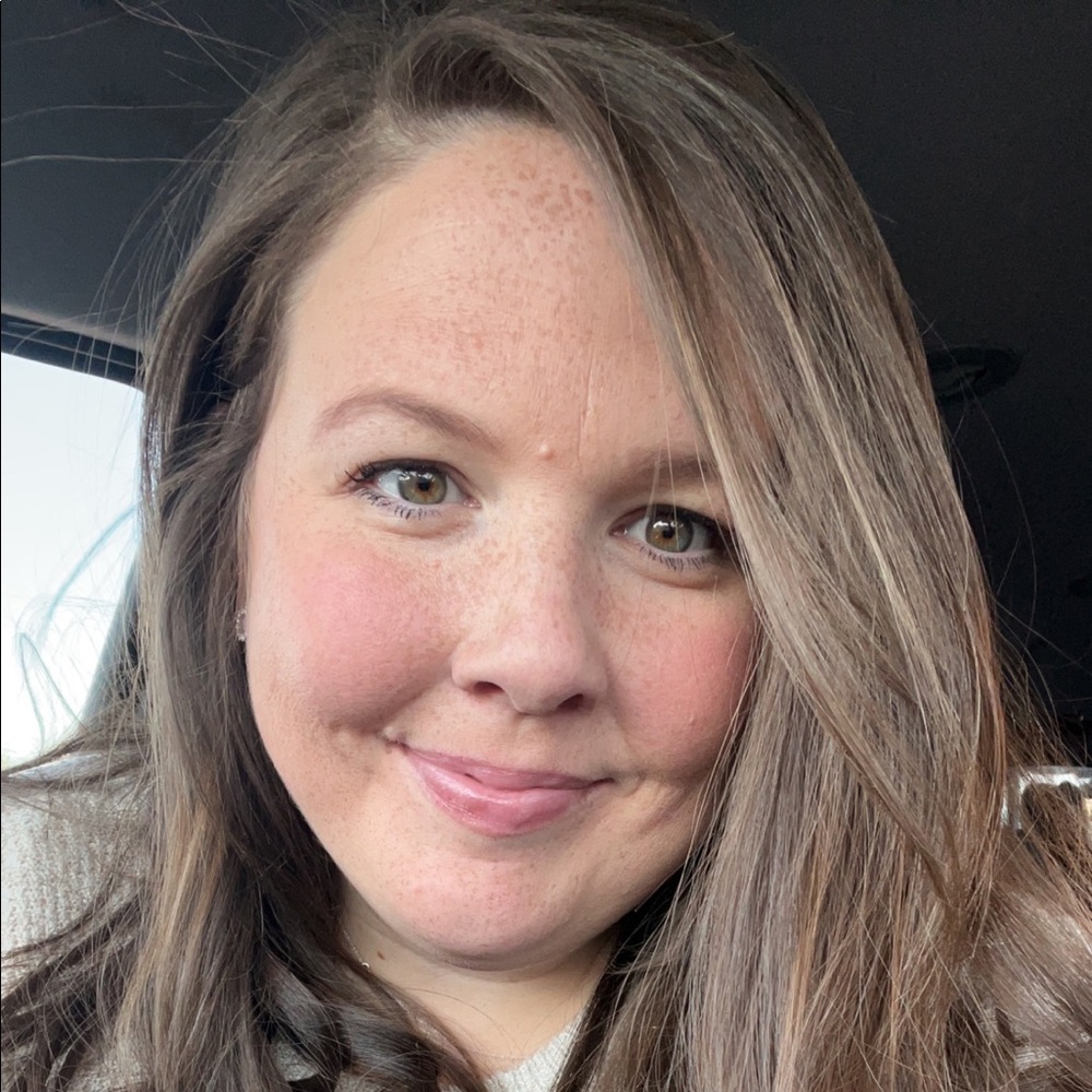 Meet your Posher, Melissa